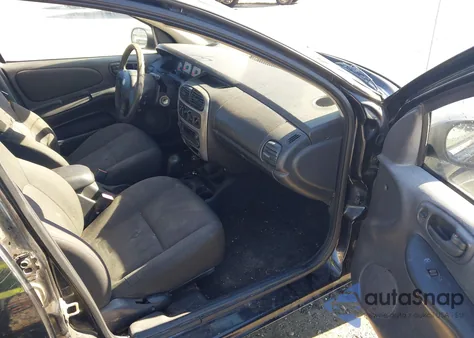 2005 Dodge Neon Sxt z USA, uszkodzony, nr VIN 1B3ES56C95D122873